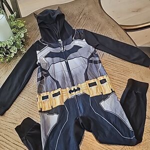 Batman pj onsie size 6